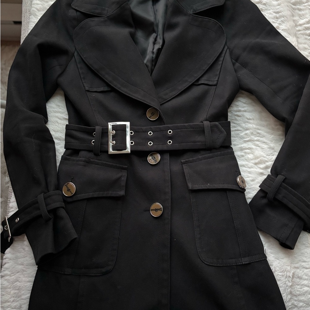 Chic Black Trench Coat with Belt